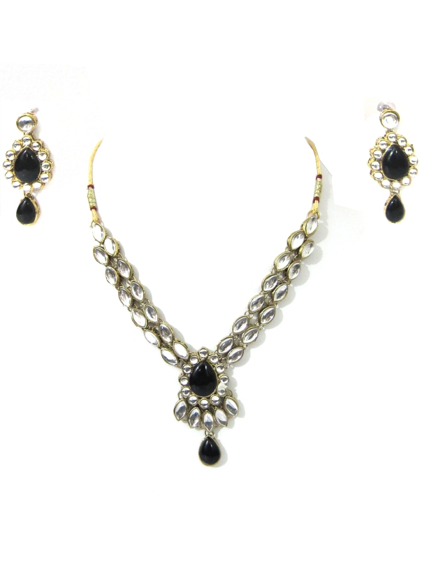 Black and White Stones Necklace Set